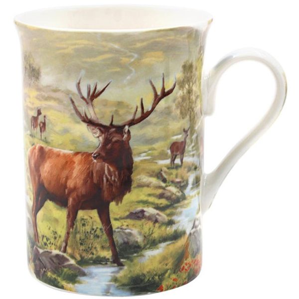 Becher Stag in Highlands - Hirsch in den Highlands